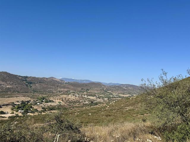 0 Starlight Mountain Road, Ramona CA: https://media.crmls.org/mediaz/2a2c8fc6-be76-4131-b127-75646917df1b.jpg