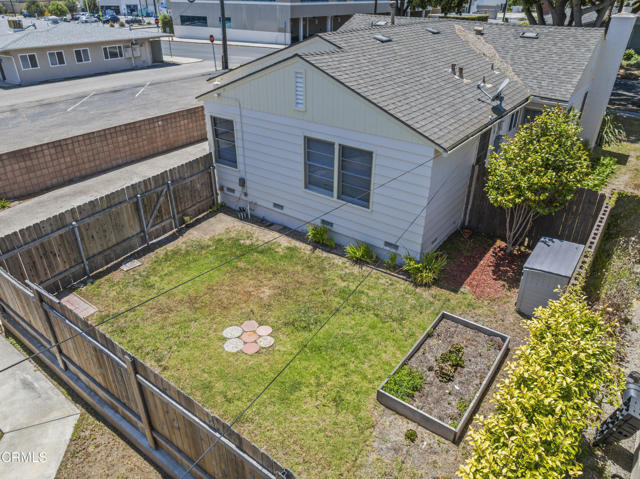 Detail Gallery Image 19 of 39 For 130 132 Virginia Dr, Ventura,  CA 93003 - 3 Beds | 2 Baths