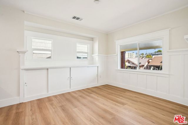 247 S Benton Way, Los Angeles CA: https://media.crmls.org/mediaz/2a2dc707-838a-4fdd-aceb-6b2513dba6e5.jpg