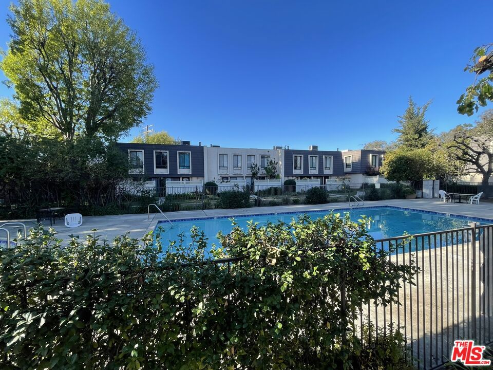15031 Chatsworth Street #20