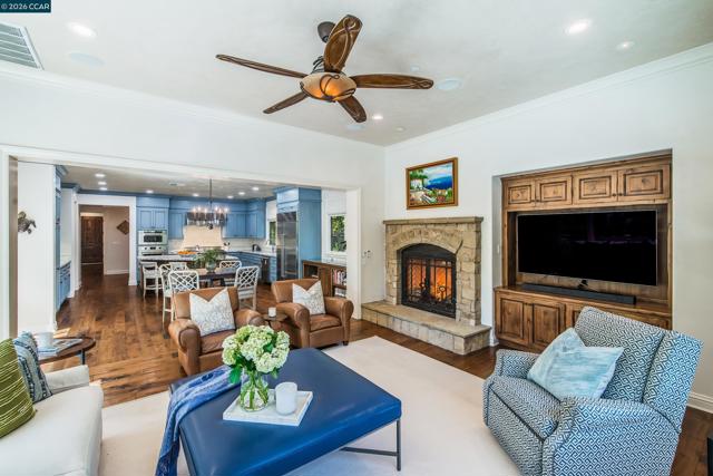 Image 22 of 61 For 53 Hidden Oaks Dr