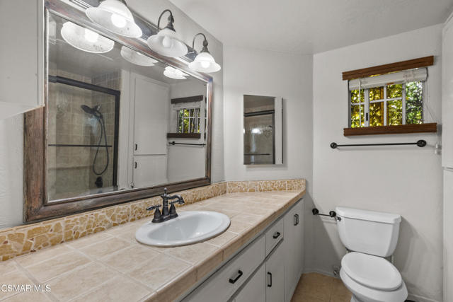 215 Pepper Road, Newbury Park CA: https://media.crmls.org/mediaz/2a2f4a87-fa3f-450a-a7a7-16f21c75d638.jpg