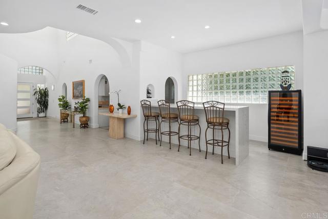 1203 Caminito Graciela, Encinitas CA: https://media.crmls.org/mediaz/2a2fee73-47b9-47da-a211-86003e173422.jpg