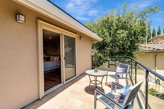 3119 Oak Knoll Drive, Redwood City CA: https://media.crmls.org/mediaz/2a301616-0285-4113-90da-db0fc75937d6.jpg