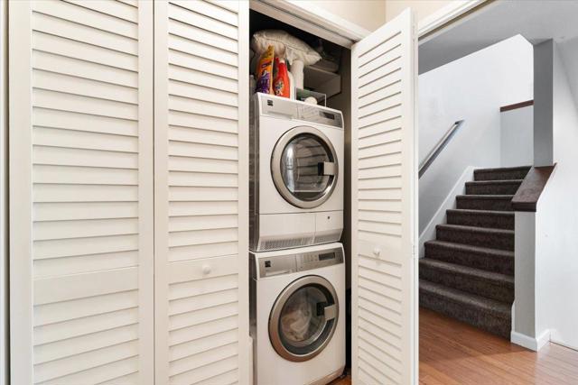 2127 Penasquitas Drive, Aptos CA: https://media.crmls.org/mediaz/2a3057df-87cc-4c72-a161-7be6493667f1.jpg