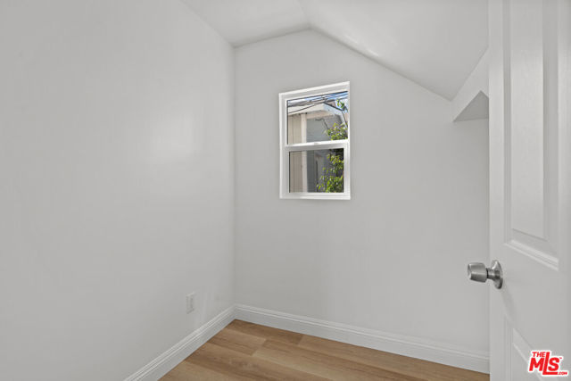 814 3rd Street, Santa Monica CA: https://media.crmls.org/mediaz/2a307a02-5170-4667-a10f-207d8a7cadae.jpg