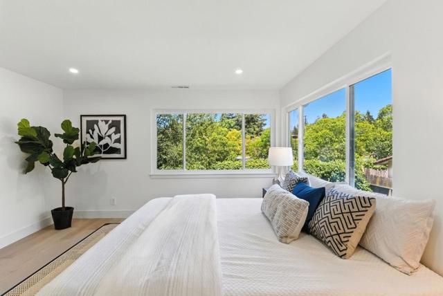 731 Valota Road, Redwood City CA: https://media.crmls.org/mediaz/2a33690a-14d0-40e1-95f3-d3a0639dac12.jpg