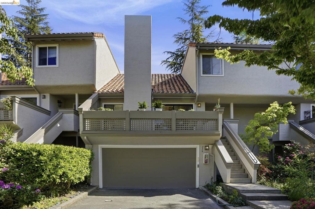 239 Paseo bernal