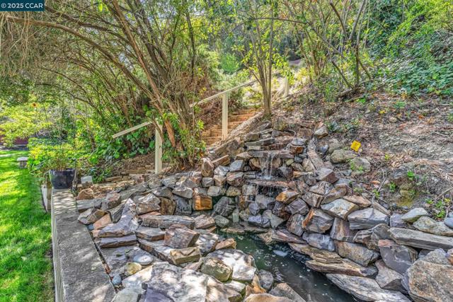 11373 Rampart Dr, Dublin CA: https://media.crmls.org/mediaz/2a349d73-d60b-47ea-b5d3-f06bffd1887a.jpg