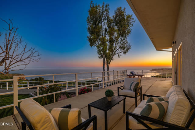 Detail Gallery Image 63 of 75 For 19 Narcissa Dr, Rancho Palos Verdes,  CA 90275 - 3 Beds | 3 Baths