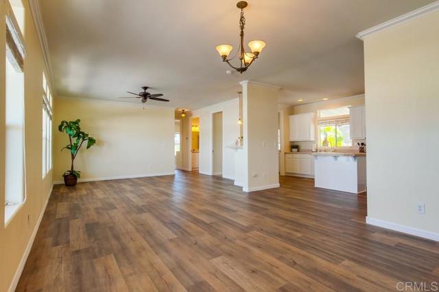 Detail Gallery Image 5 of 64 For 1930 W San Marcos Blvd #163,  San Marcos,  CA 92078 - 2 Beds | 2 Baths