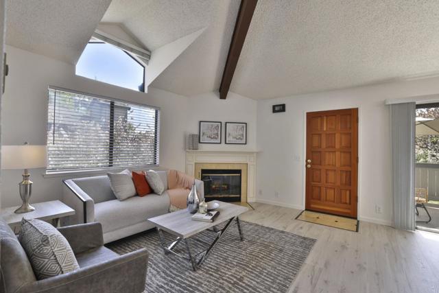 160 Sunwood Meadows Place, San Jose CA: https://media.crmls.org/mediaz/2a367f6c-3a67-420b-8d96-dbaa27bea5d1.jpg