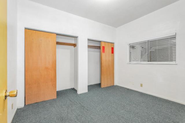 2737 12th Avenue, Oakland CA: https://media.crmls.org/mediaz/2a371246-752e-4499-9708-dfb21bd20181.jpg