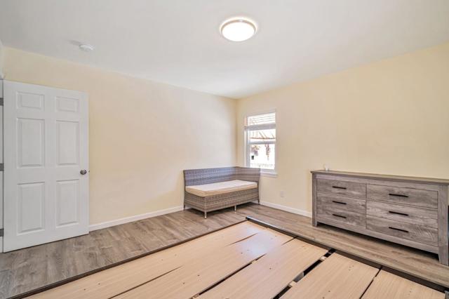 14997 Edgemoor Street, San Leandro CA: https://media.crmls.org/mediaz/2a381f60-76f1-407e-b7b9-a66b56901345.jpg
