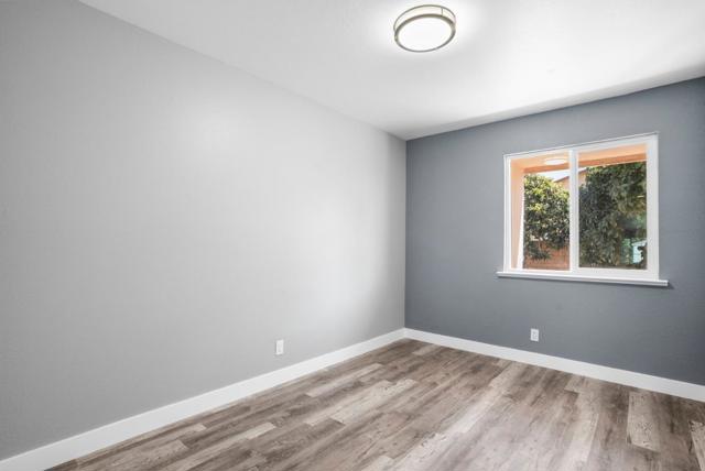 912 Acosta Plaza, Salinas CA: https://media.crmls.org/mediaz/2a3ca271-2628-4fa9-86fd-48c3732f470b.jpg