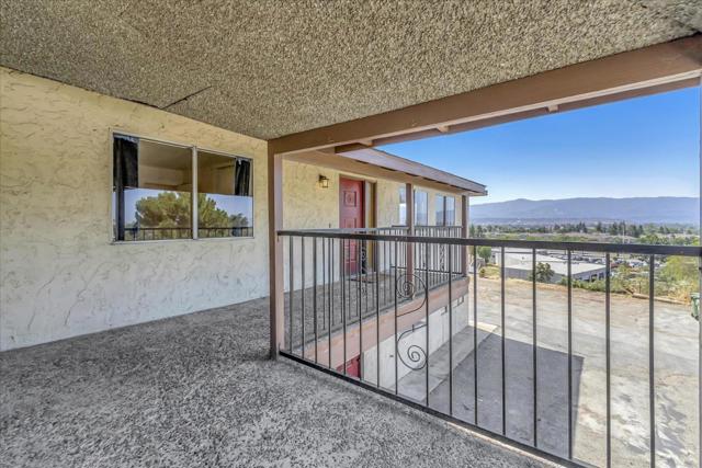 Image 3 of 47 For 132 San Ramon Drive