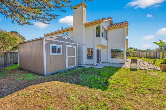 3245 Estrella Del Mar Way, Marina CA: https://media.crmls.org/mediaz/2a3ec7d2-d6c7-42b7-b478-ebf544e0dd51.jpg