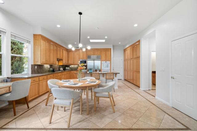 5253 Vicenza Way, San Jose CA: https://media.crmls.org/mediaz/2a3f32d8-5d4e-429e-bc23-e8d18ced2fe0.jpg