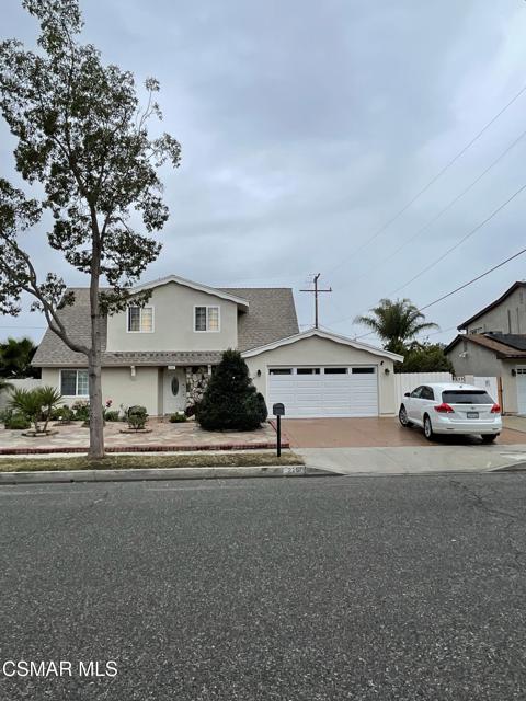 2261 Athens Avenue, Simi Valley CA: https://media.crmls.org/mediaz/2a3f6612-de85-4b2d-8e59-00b9a9205743.jpg