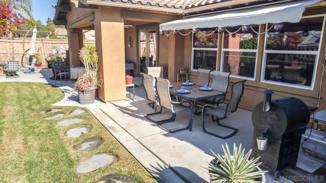 263 Tom McGuinness Jr Cir, Fallbrook, California 92028, 4 Bedrooms Bedrooms, ,3 BathroomsBathrooms,Single Family Residence,For Sale,Tom McGuinness Jr Cir,240027702SD