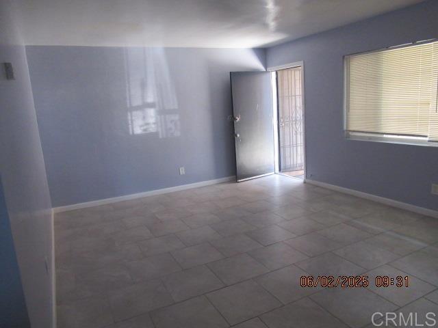 Image 11 of 12 For 1535 38th Street 1535
