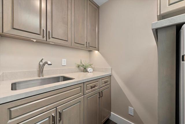 427 Paco Drive, Los Altos CA: https://media.crmls.org/mediaz/2a40b988-50ed-4748-8497-d02c3e29984b.jpg