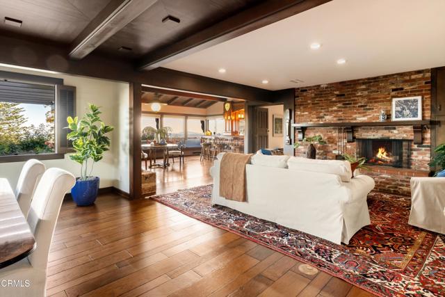 Detail Gallery Image 11 of 52 For 3940 Foothill Rd, Ventura,  CA 93003 - 4 Beds | 3/1 Baths