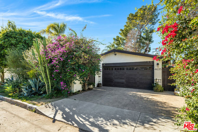 4635 Bellflower Avenue photo 3