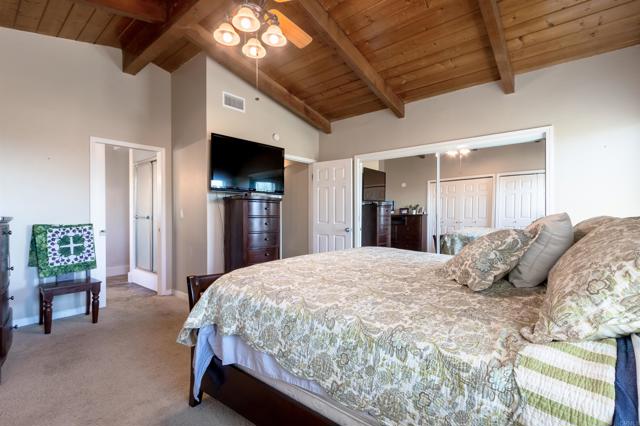 2405 Old Colony, Vista, California 92084, ,Residential Income,For Sale,Old Colony,NDP2407848