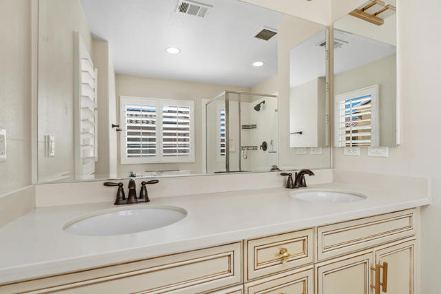 3 Bed Home for Sale in Palm Desert, California