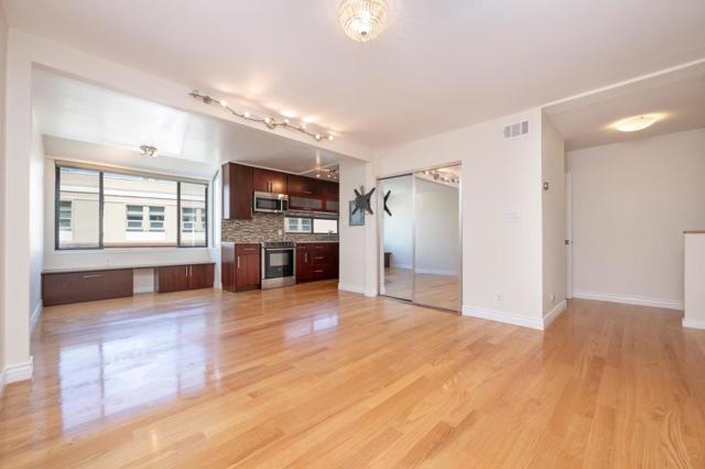 740 El Camino Real, Burlingame CA: https://media.crmls.org/mediaz/2a4228b2-1bca-42eb-a727-9eba7b964272.jpg