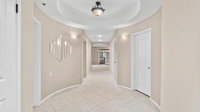 2894 Torrey Pines Rd, La Jolla CA: https://media.crmls.org/mediaz/2a4250b6-fd8a-44ee-aed5-3c7473fde62f.jpg