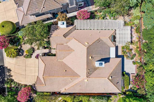 444 Cabonia Ct, Pleasanton CA: https://media.crmls.org/mediaz/2a426986-cf89-4f2b-9713-6c301f668fa6.jpg