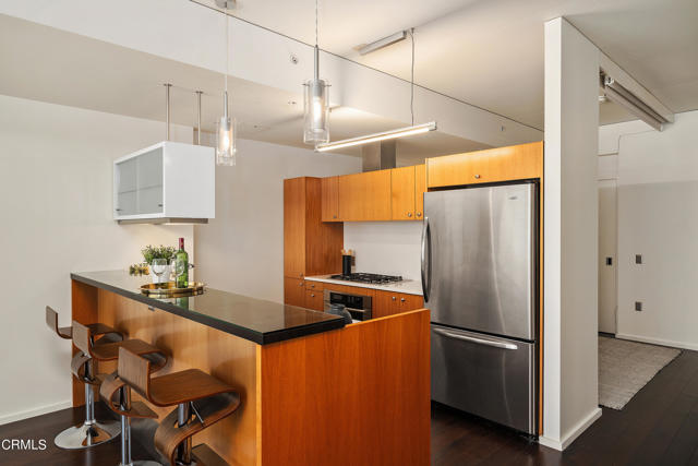 Detail Gallery Image 14 of 37 For 1155 S Grand Ave #914,  Los Angeles,  CA 90015 - 1 Beds | 1 Baths