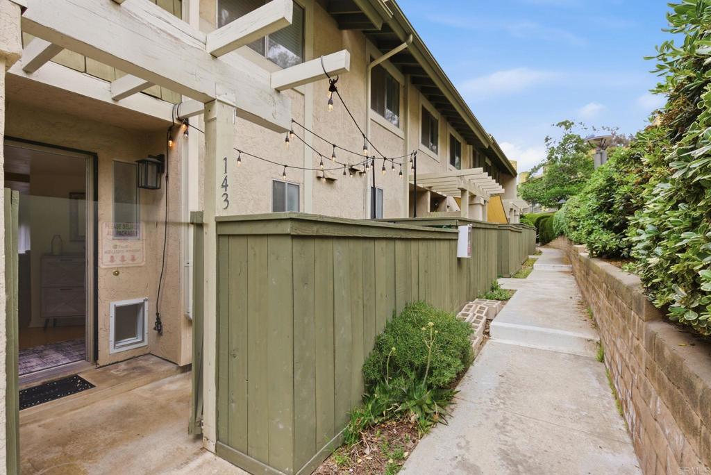 3950 60th Street - photo 3