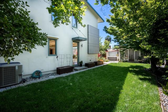 1675 Collingwood Avenue, San Jose CA: https://media.crmls.org/mediaz/2a449f56-a4b5-4b03-9727-0489c13accc9.jpg