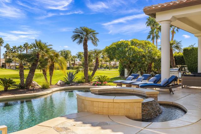 49606 Montana Way, La Quinta CA: https://media.crmls.org/mediaz/2a454581-0e0c-48f2-aac9-939c9ae53d7a.jpg