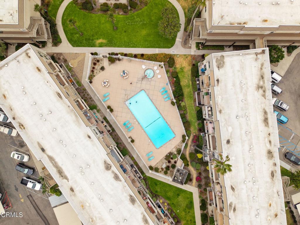 https://media.crmls.org/mediaz/2a45c13f-7bac-4714-b4be-54df5cdf8fe7.jpg?preset=X-Large