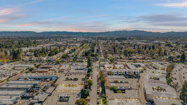 Detail Gallery Image 24 of 26 For 8811 Canoga Ave #353,  Canoga Park,  CA 91304 - 3 Beds | 2 Baths