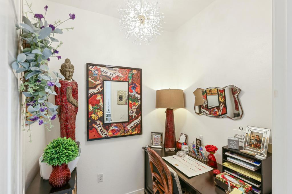 MLS #219127954DA img 8