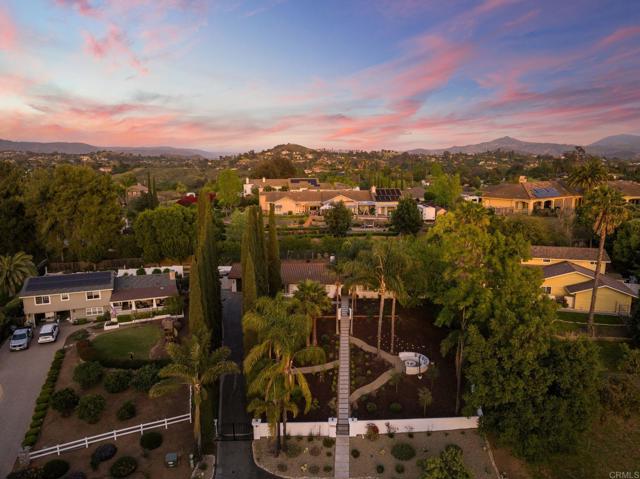1920 Glennaire Drive, Escondido CA: https://media.crmls.org/mediaz/2a47d630-1e7f-49cd-b9ab-b1a35e3ca680.jpg