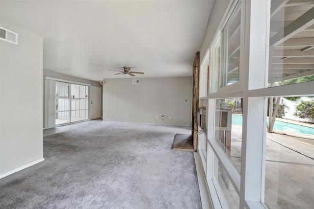 6734 Barnhurst Dr, San Diego CA: https://media.crmls.org/mediaz/2a481e77-bd60-470d-9764-cb45275a0419.jpg