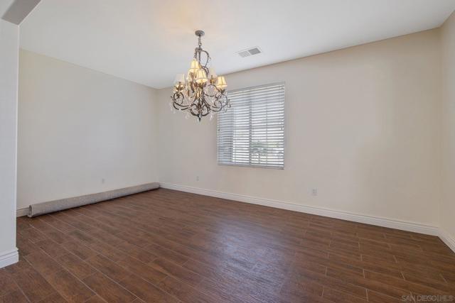 Image 13 of 69 For 2415 Oak Grove Ct