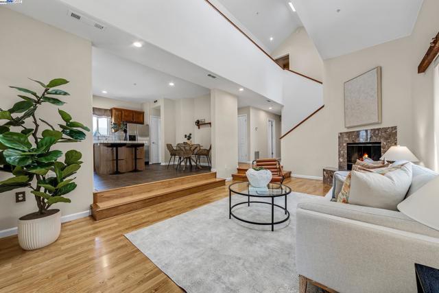 2350 W Avenue 135Th, San Leandro CA: https://media.crmls.org/mediaz/2a4a6617-7658-4561-9461-a7da36a4254d.jpg