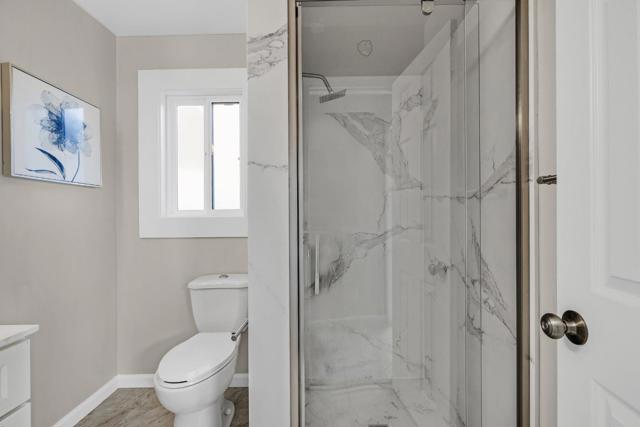 15741 Hesperian Boulevard, San Lorenzo CA: https://media.crmls.org/mediaz/2a4b1062-4431-4fc0-a78f-fd4a627cff03.jpg