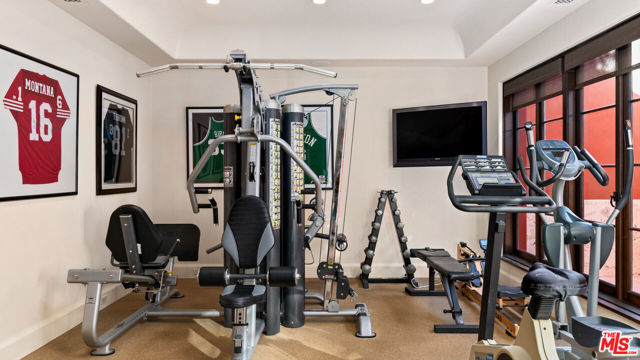 0 Murphy Way, Malibu CA: https://media.crmls.org/mediaz/2a4b1177-90ae-40db-8959-26aa421265b3.jpg