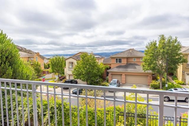 23 Pinnacle Street, South San Francisco CA: https://media.crmls.org/mediaz/2a4c0ccc-1787-43f9-9e59-79c32b4e782d.jpg