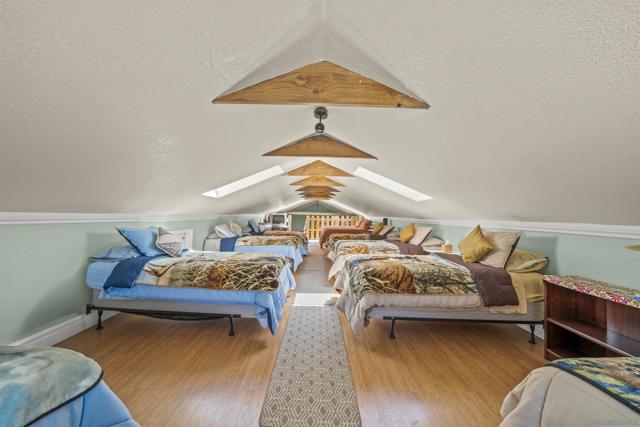 2464 Wynola Rd, Julian CA: https://media.crmls.org/mediaz/2a4c967e-1d49-4702-aaca-fe534873c291.jpg