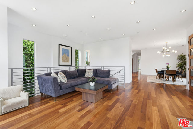 512 Irena Avenue, Redondo Beach, California 90277, 5 Bedrooms Bedrooms, 0 ,3 BathroomsBathrooms,Residential,For Sale,Irena,0,26860787