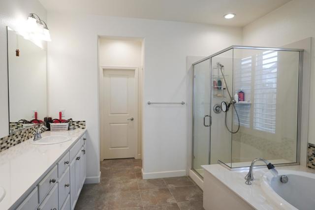 Image 17 of 36 For 2482 Coloma Lane